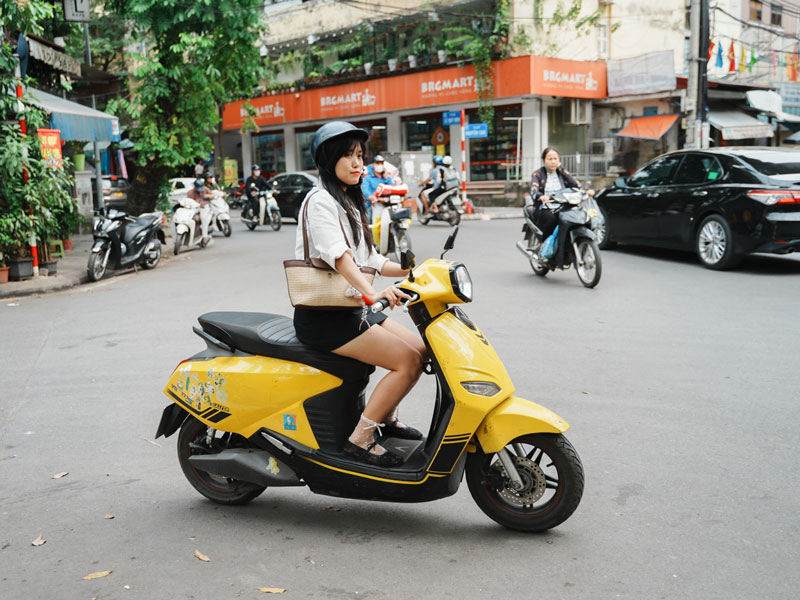 다낭의 친환경 관광 트렌드: 지난 24시간 동안의 전기 오토바이 서비스에 관한 5가지 주요 뉴스 요약